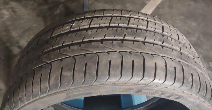 Pirelli P Zero 275/30 R21 98Y