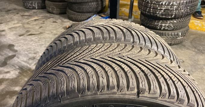 Michelin Alpin 5 205/60 R16 96H