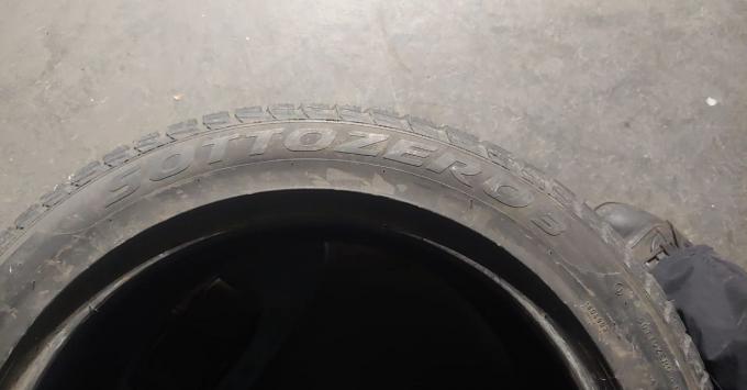 Pirelli Winter Sottozero 3 245/45 R18 100V