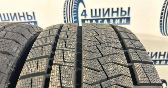 Formula Ice FR 245/45 R18 100H