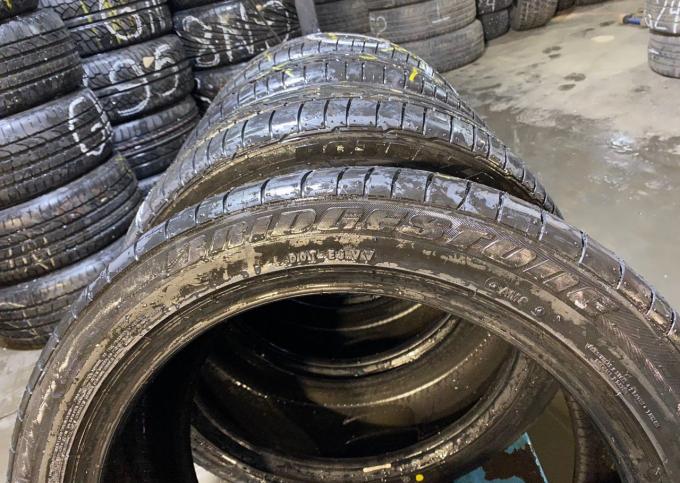 Bridgestone Potenza RE050A 235/45 R18 94Y