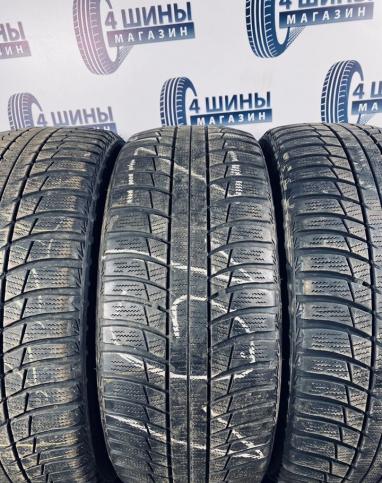 Bridgestone Blizzak LM-001 235/45 R18 98V