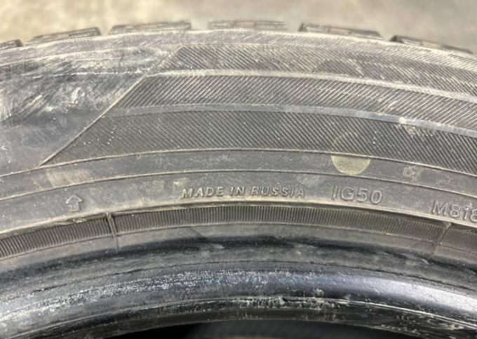 Yokohama Ice Guard IG50+ 215/55 R17 94Q