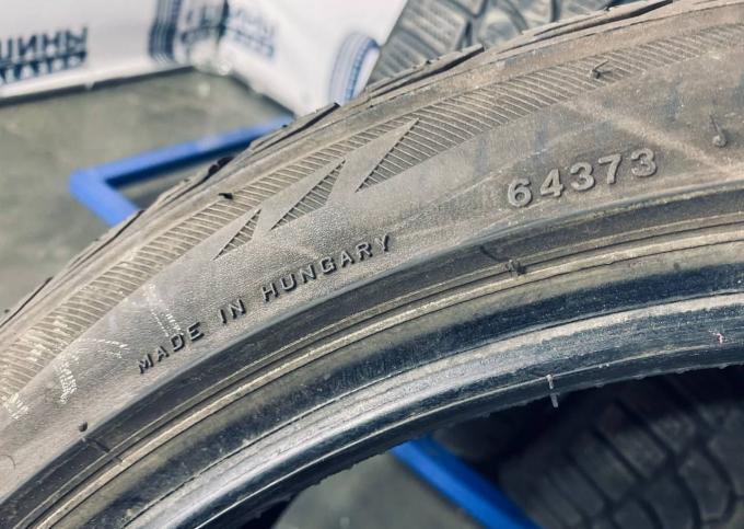 Bridgestone Blizzak LM-32 215/40 R18 89V