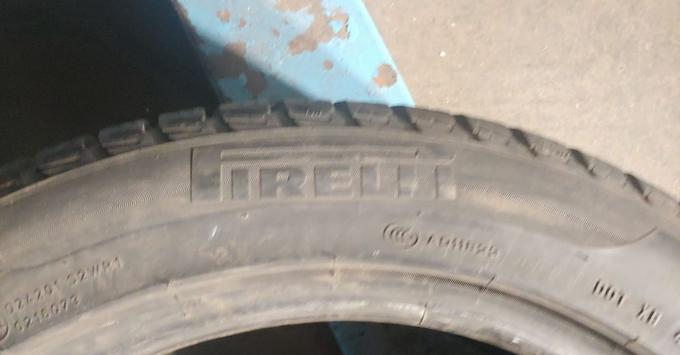 Pirelli Winter Sottozero 3 245/45 R18 100V