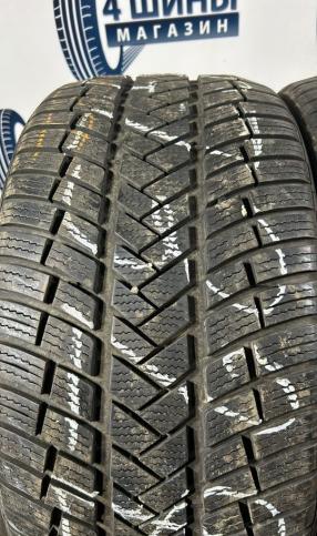 Vredestein Wintrac Pro 245/40 R18 97W