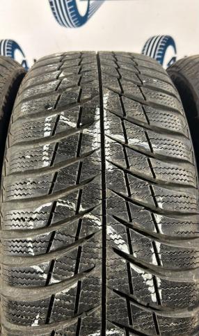 Bridgestone Blizzak LM-001 205/55 R16 91H