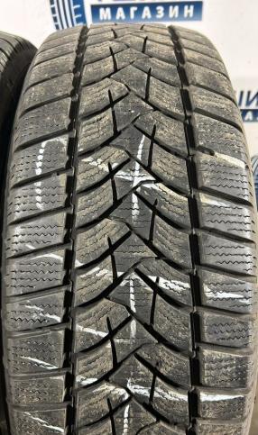 Dunlop Winter Sport 5 SUV 215/60 R17 96H