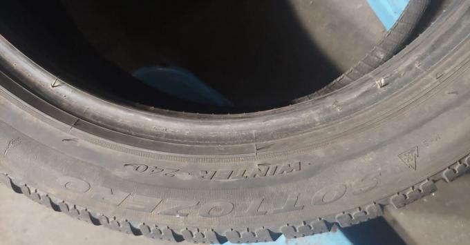 Pirelli Winter Sottozero 240 Serie II 245/45 R18 100V