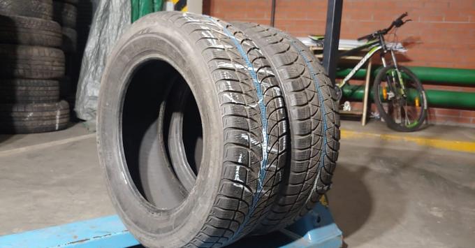 Bridgestone Blizzak LM-32 215/60 R16 99H