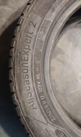 Uniroyal AllSeasonExpert 2 235/55 R17 103V