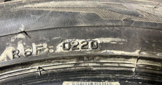 Firestone Winterhawk 3 235/45 R18 98V