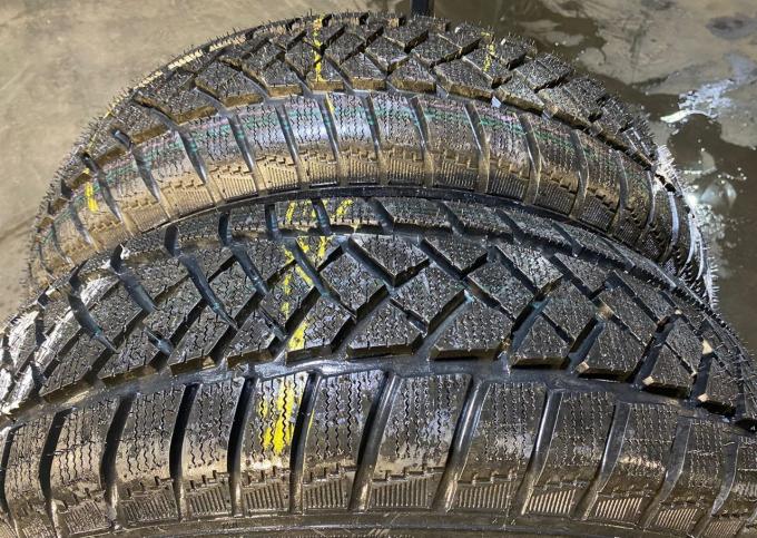 Dunlop SP Winter Sport M2 215/70 R16 100T