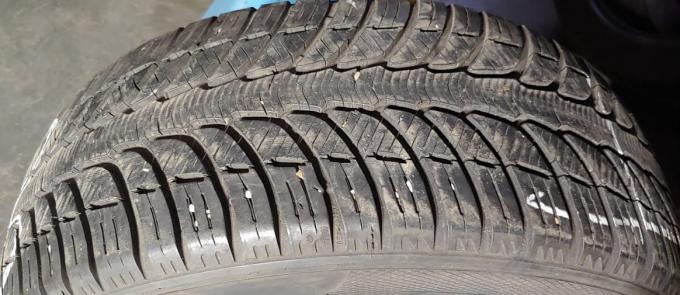 Kleber Quadraxer 225/45 R17 94V