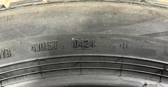 Formula Ice FR 245/45 R18 100H