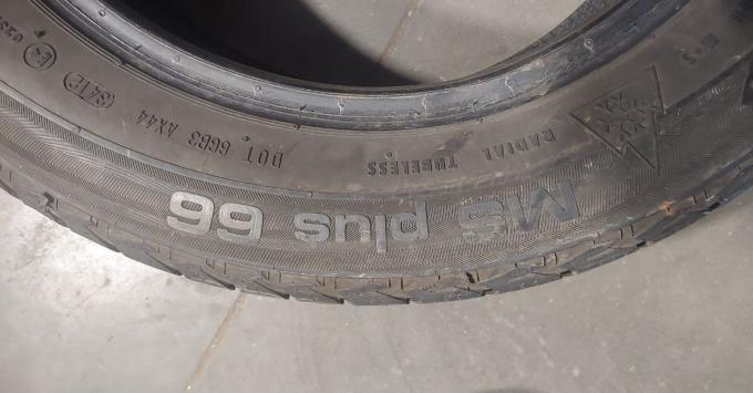 Uniroyal MS Plus 66 215/55 R16 93H