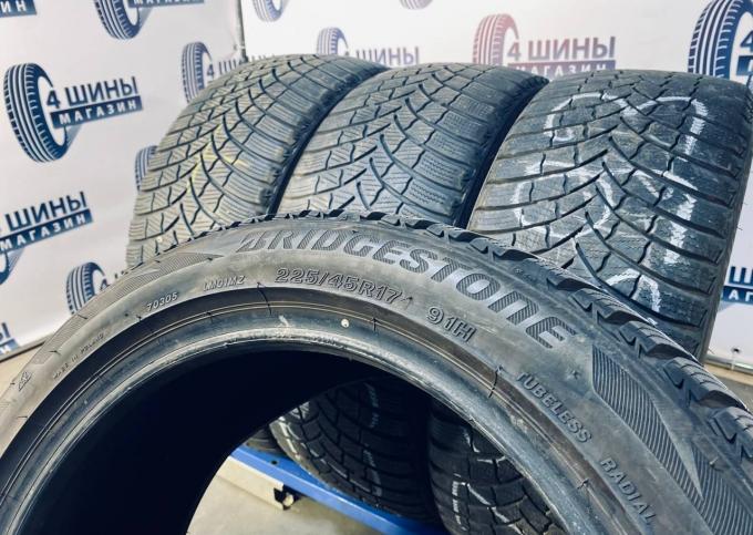 Bridgestone Blizzak LM-001 Evo 225/45 R17 91H