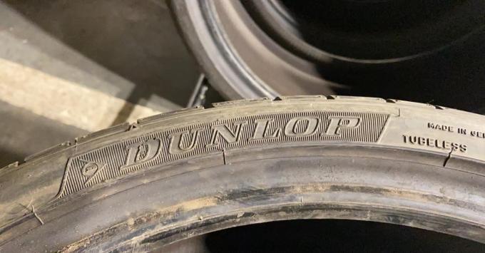 Dunlop SP Sport Maxx GT 265/30 R20 94Y