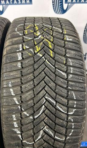 Bridgestone Weather Control A005 Evo 245/45 R17 99Y