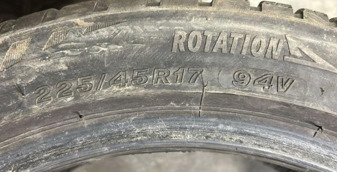 Bridgestone Weather Control A005 225/45 R17 94V