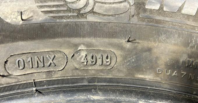 Michelin Pilot Alpin 5 SUV 225/60 R18 104H