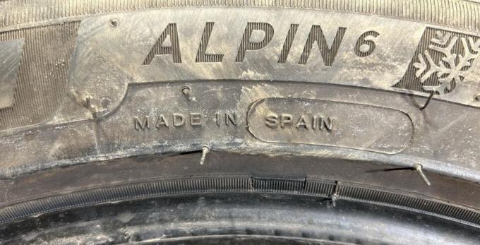 Michelin Alpin 6 205/50 R17 93V