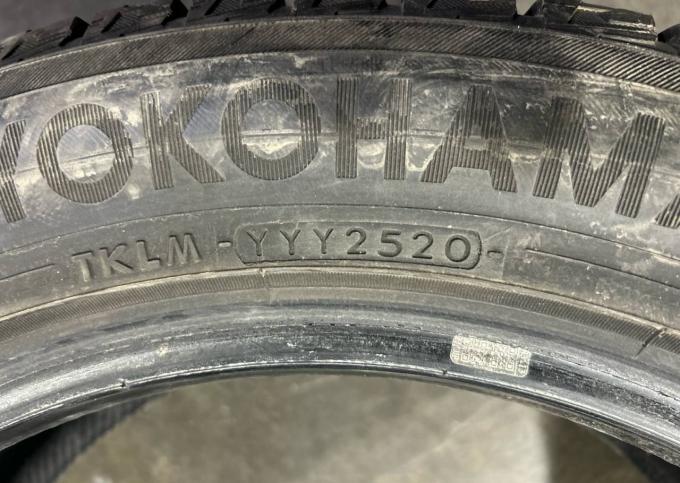 Yokohama Ice Guard IG50+ 215/55 R17 94Q