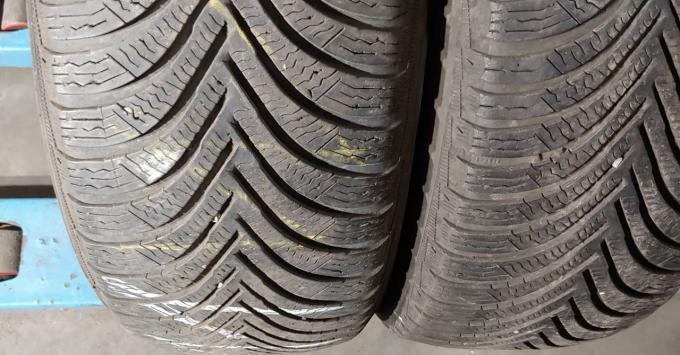 Michelin Alpin 5 215/60 R16 99H