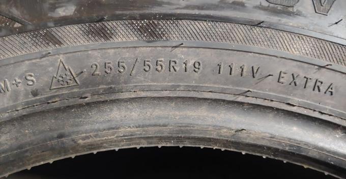 Nokian Tyres WR SUV 3 255/55 R19 111V