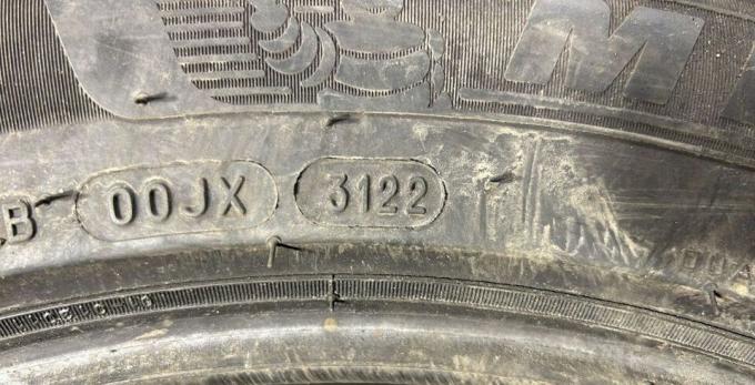 Michelin Alpin 6 195/60 R18 96H