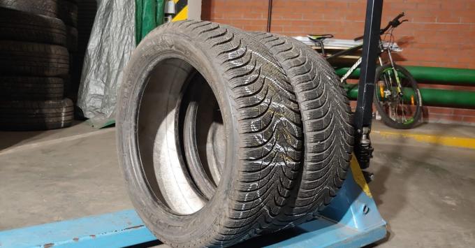 Michelin Alpin A4 215/45 R16 90H