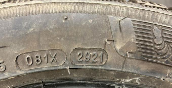 Michelin Alpin 6 205/50 R17 93V