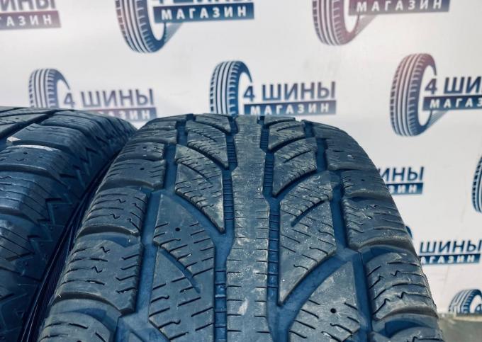 Cooper Weather-Master WSC 215/70 R16 100T