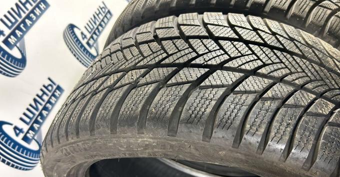 Bridgestone Blizzak LM-001 245/40 R18 93V