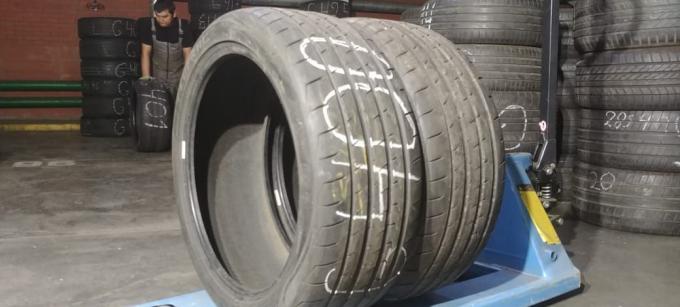 Federal Evoluzion ST-1 255/40 R20 101Y