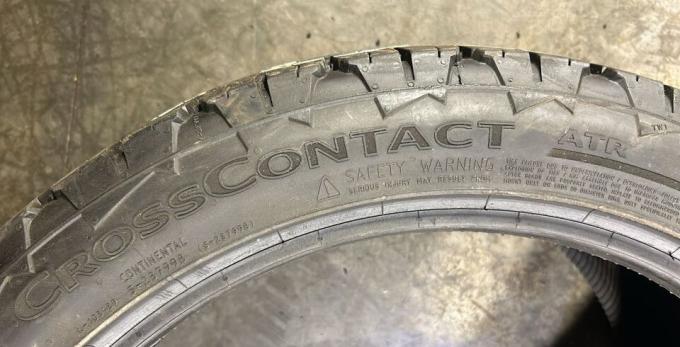 Continental CrossContact ATR 275/40 R20 106W