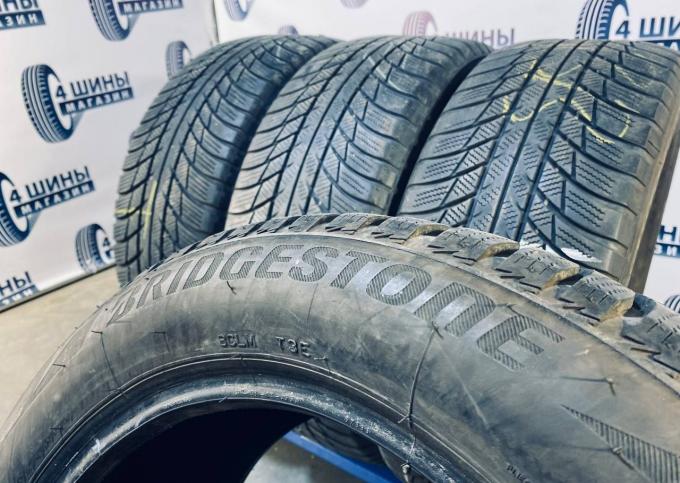 Bridgestone Blizzak LM-001 215/55 R17 94V