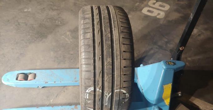 Nokian zLine SUV 275/40 R21 107Y, 1 шт