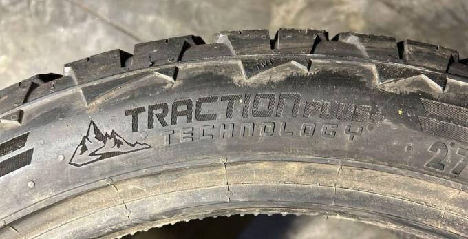 Continental CrossContact ATR 275/40 R20 106W