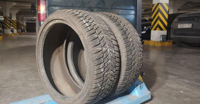 Goodyear UltraGrip Performance 2 225/40 R18 92V