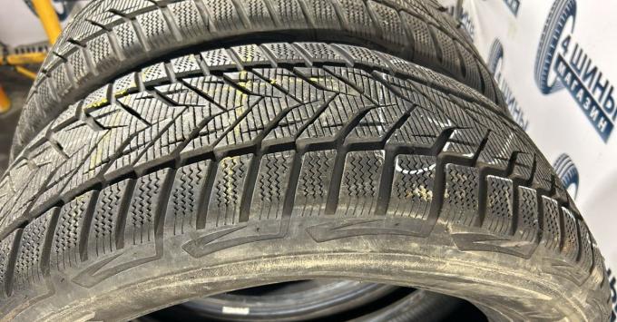 Vredestein Wintrac Xtreme S 215/55 R17 98V