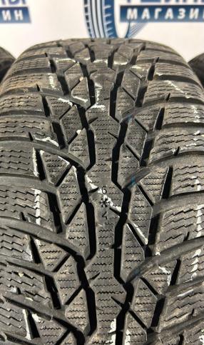 Nokian Tyres WR D4 215/60 R16 99H