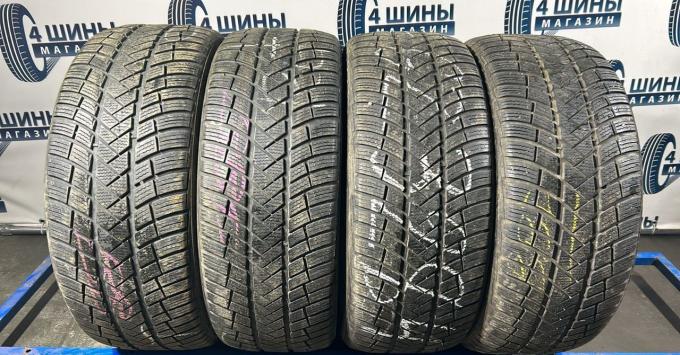 Vredestein Wintrac Pro 235/45 R18 98V