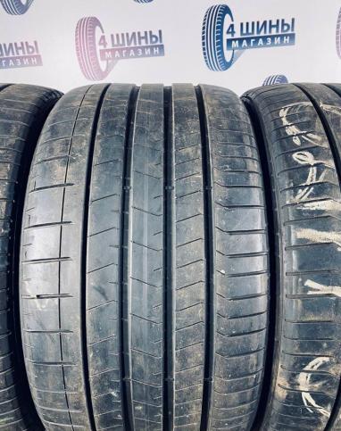 Pirelli P Zero PZ4 315/30 R21 105Y