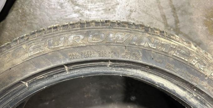 Falken Eurowinter HS01 225/45 R18 95V