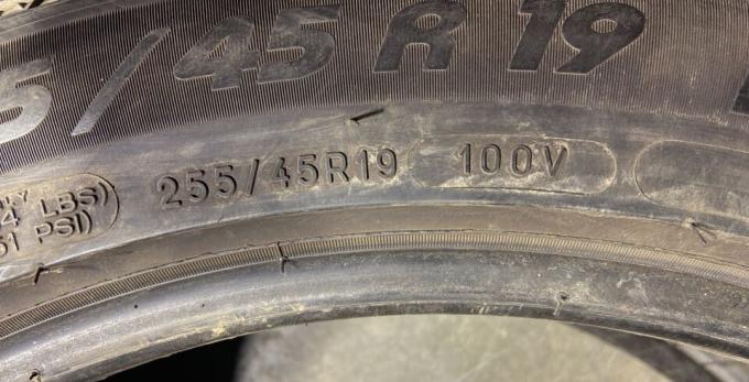 Michelin Pilot Alpin PA4 255/45 R19 100V