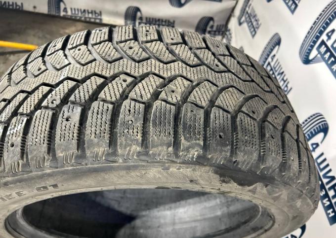 Bridgestone Blizzak Spike-01 255/50 R19 107T