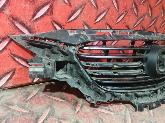 Решётка радиатора Mazda 6 GJ G46L50712A