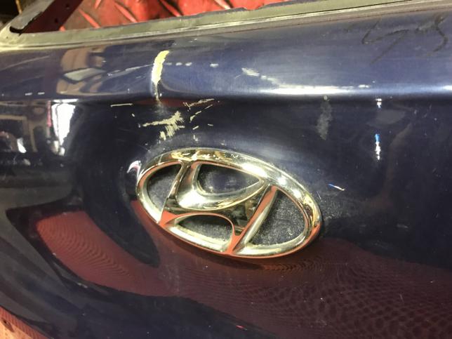 Крышка багажника Hyundai Tucson 3 2018-2020 73700D7500