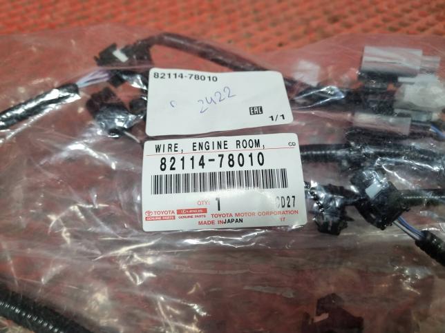 Проводка переднего бампера Lexus NX AZ20 8211478010
